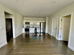 90 Bristol St #B12, New Haven, CT 06511