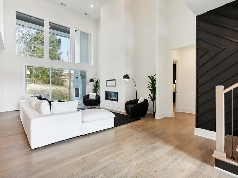 6100 Lookaway Cir — Photo 26