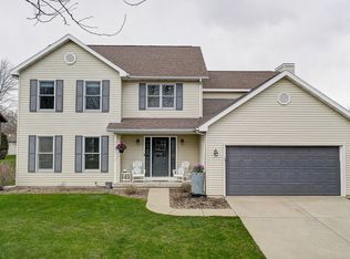 130 Briar Crest St, Madison, WI 53704
