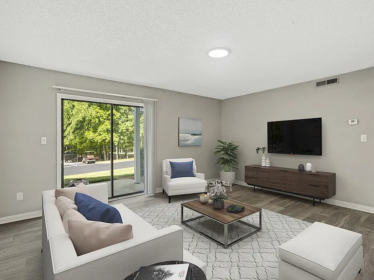 Summit Village Apartments — Photo 4