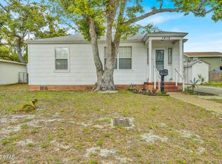 1615 Billings Ave, Panama City, FL 32401