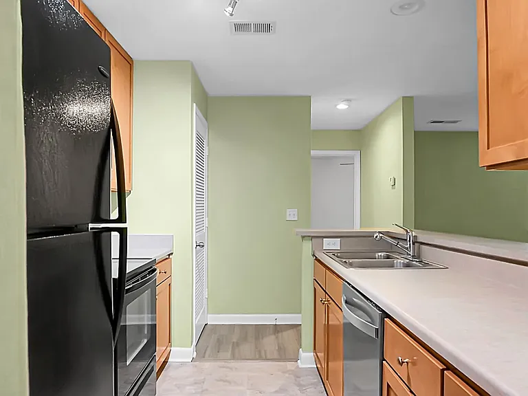 278 Alexandra Dr #2 — Photo 17