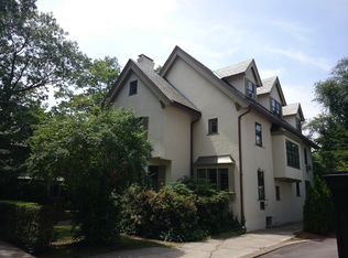 30 Amory St, Brookline, MA 02446