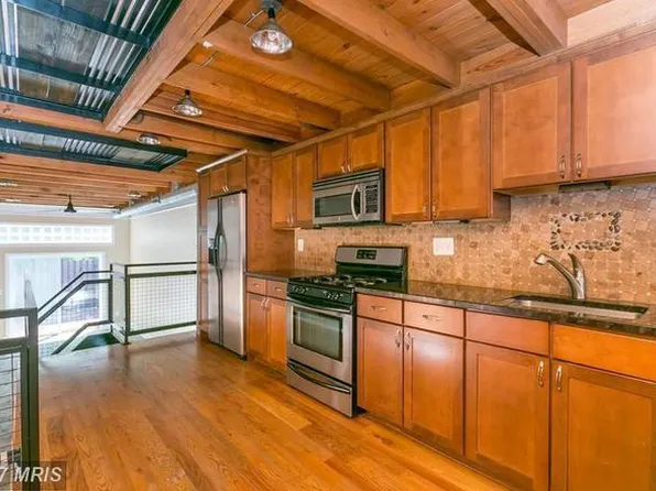 623 Wyeth St, Baltimore, MD 21230