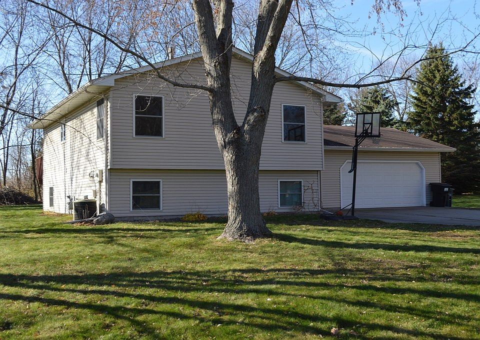 1st image of 21266 Inwood Ave N