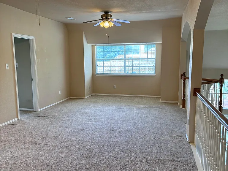 9702 Windy Hollow Dr — Photo 26