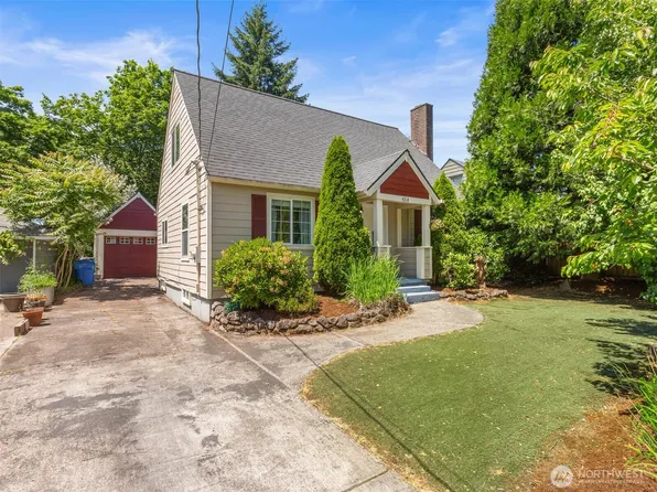 4314 NE Valley View Ln, Vancouver, WA 98663