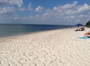 509 Roma Ct APT 104, Naples, FL 34110