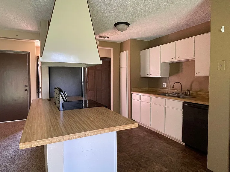 4009 Eastridge Dr — Photo 5