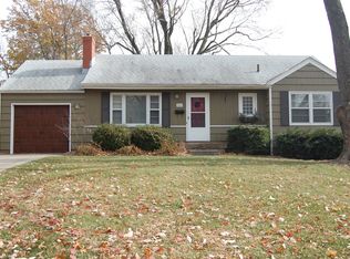 5541 Beverly Ln, Mission, KS 66202