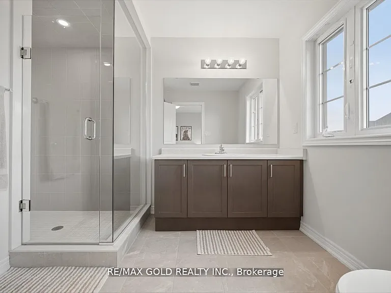 30 Mia Dr #2 — Photo 19