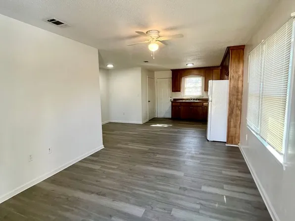 2409 University Drive, 2409 University Dr APT A, Valdosta, GA 31602