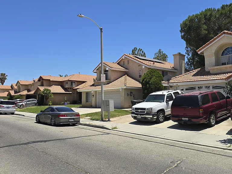 E Mesa Dr — Photo 18