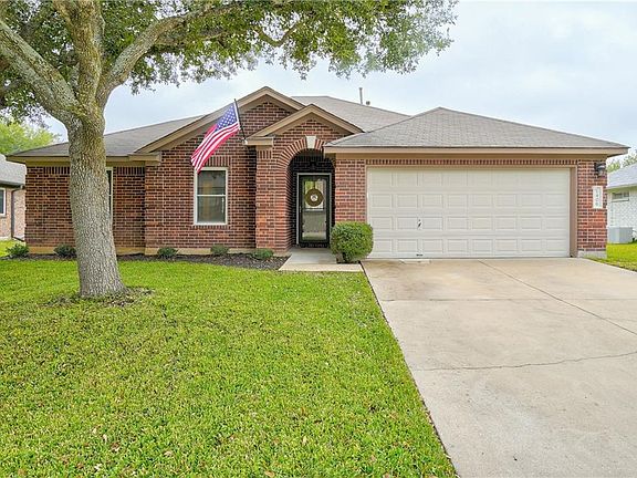2nd image of 1406 Ashley Dr