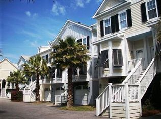 112 W 2nd St, Folly Beach, SC 29439