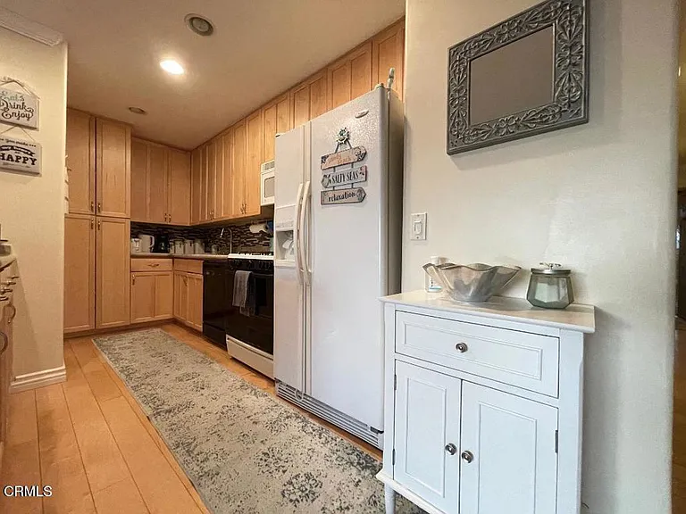 671 Bluewater Way — Photo 11