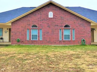 1106 California St, Llano, TX 78643