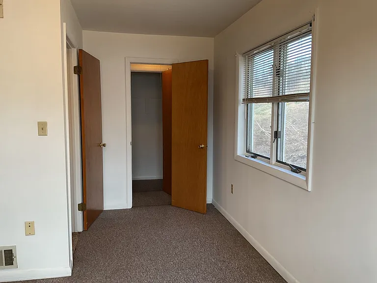 6530 Derry St — Photo 12