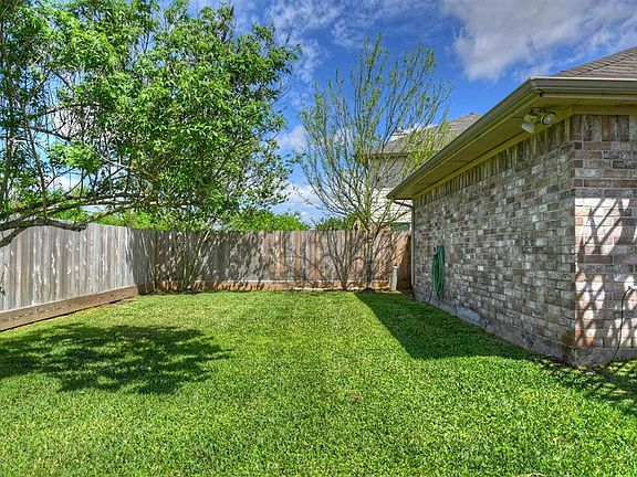 5th image of 4104 Tawakon Dr