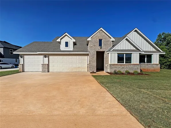 14601 Rushing Ln, Edmond, OK 73025