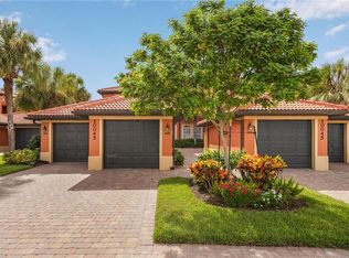 10045 Heather Ln UNIT 203, Naples, FL 34119