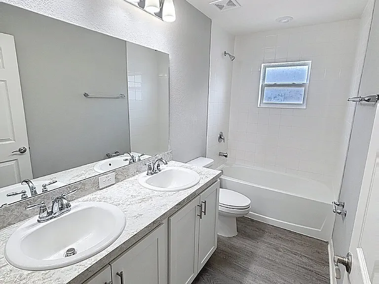 Property Image 66