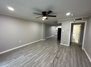 9711 Linkmeadow Ln, Houston, TX 77025
