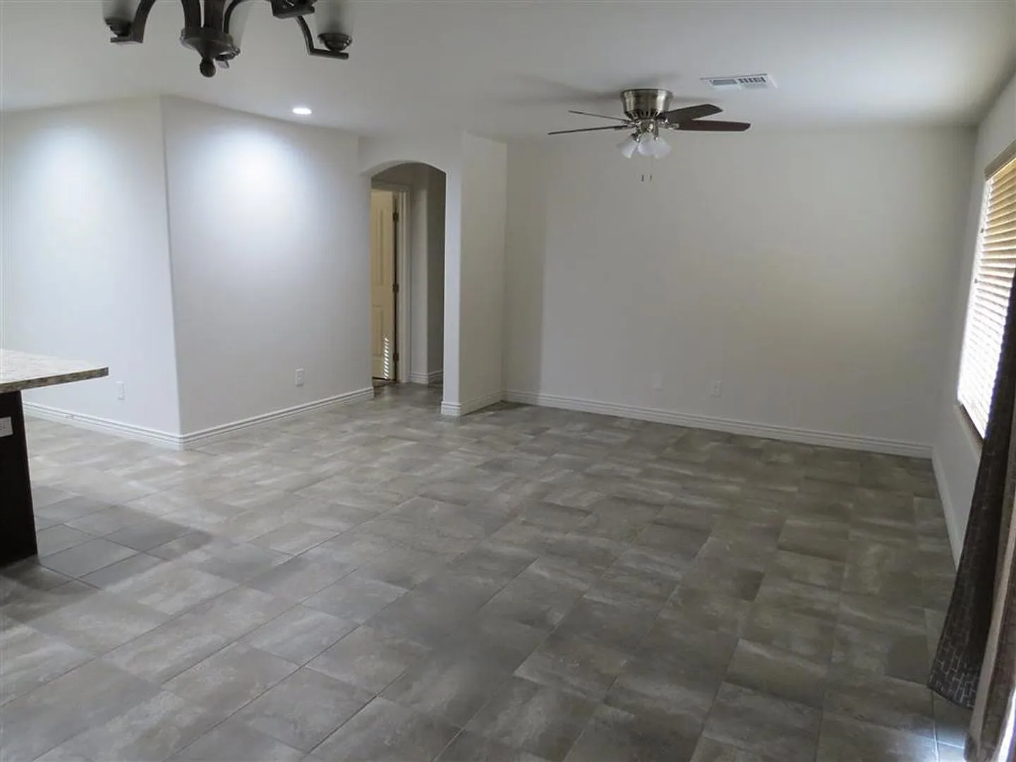 11449 S Avenida Compadres — Photo 3