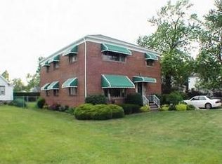 576 E 222nd St, Euclid, OH 44123