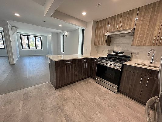 1st image of 6901 15th Ave #3C