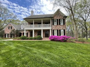 6045 Bresslyn Rd, Nashville, TN 37205