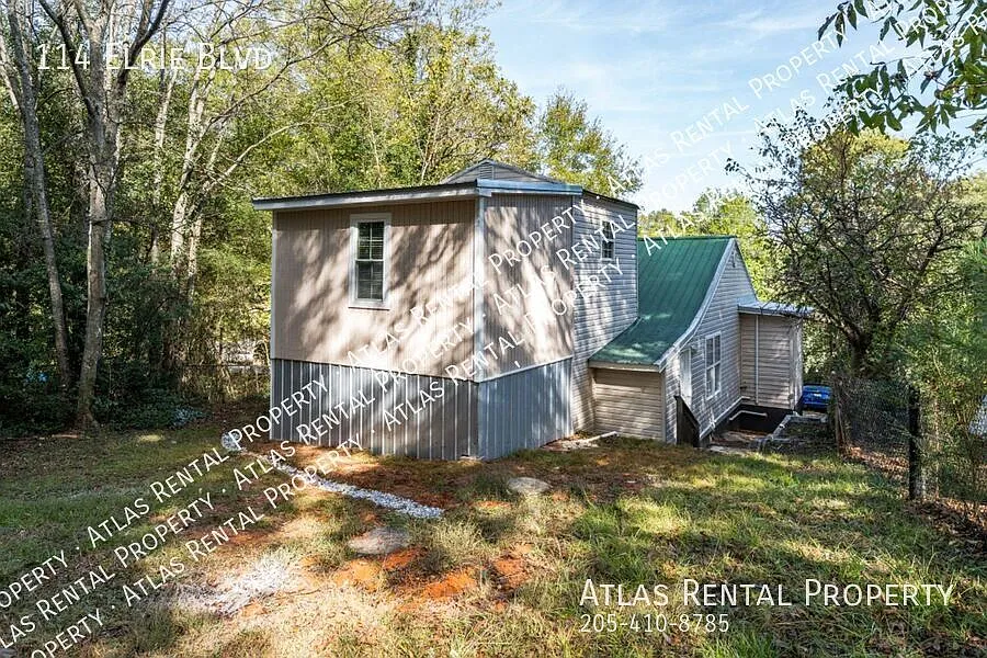 Hidden Bessemer Gem with Private Master Loft & Huge Covered Porch! — Photo 3