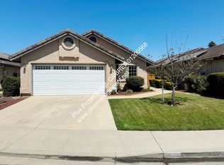 223 Riverside Ct, Santa Maria, CA 93458