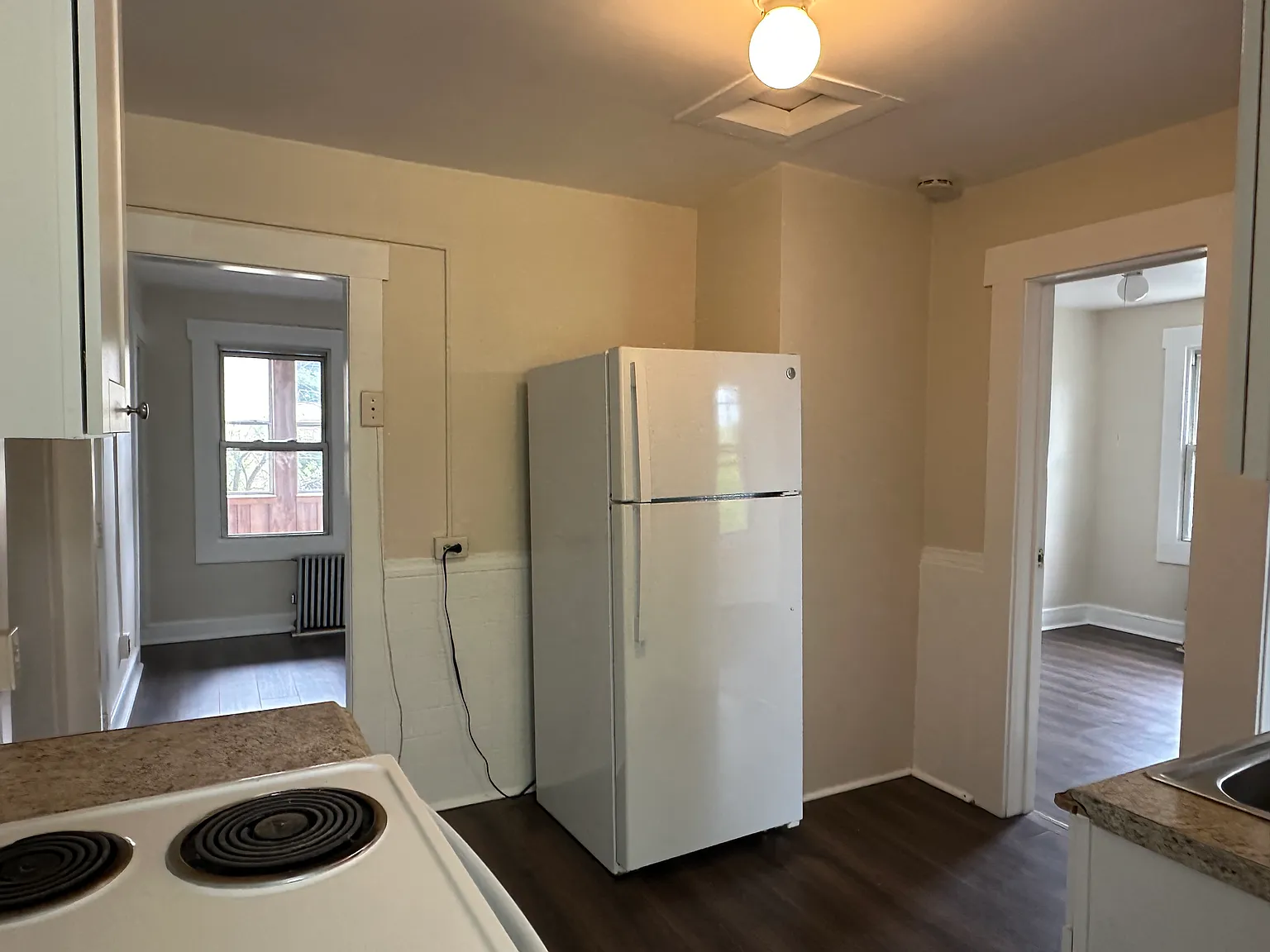 2 bed, 700 sqft, $1,425 — Photo 4