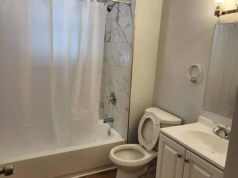 228 Belvidere Ave — Photo 5