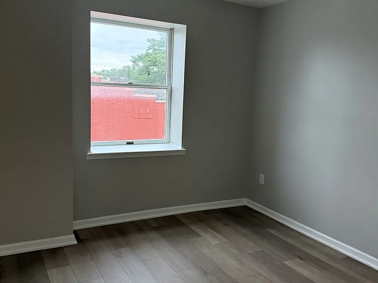 244 E Main St #3 — Photo 6