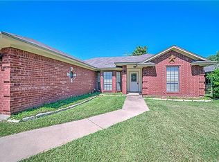 6708 Stetter Dr, Arlington, TX 76001
