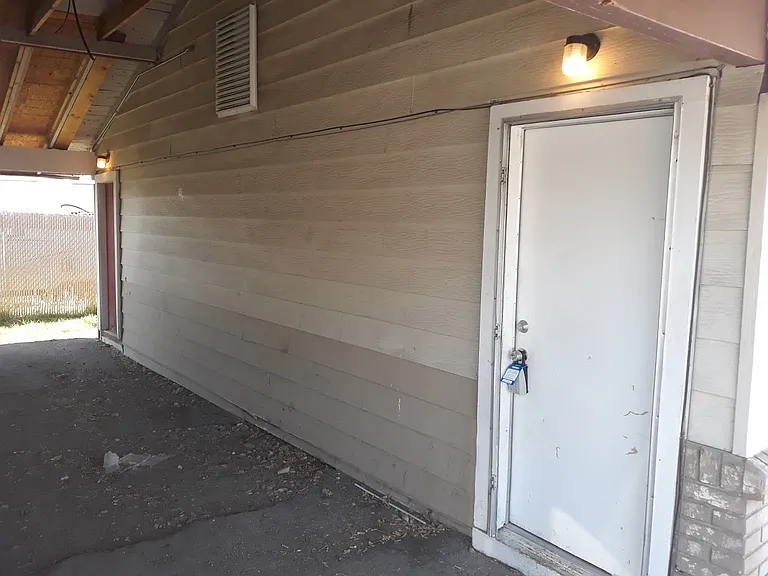 585 N Main St - Tooele, UT — Photo 37