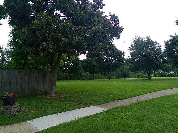 Common play area