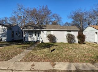 229 E Boyd St, Bonham, TX 75418