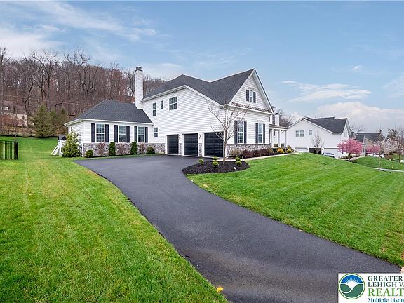 2nd image of 6215 Fox Glove Ln