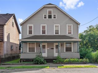 51-53 Sycamore St, Natrona Heights, PA 15065
