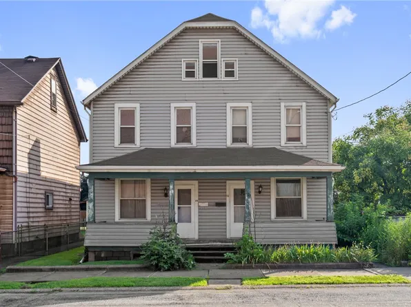 51-53 Sycamore St, Natrona Heights, PA 15065