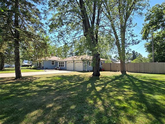 3rd image of 1509 5th Street