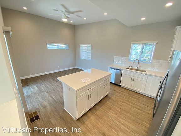 2nd image of 4943 Campanile Dr