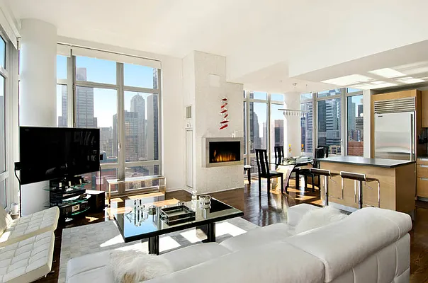 Rented by Town Residential | media 45