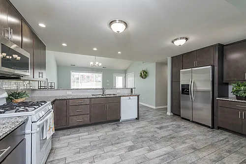 33047 N Ridge Rd Photo 1