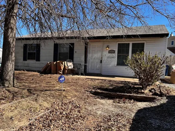 612 Schmelz Dr, Eureka, MO 63025