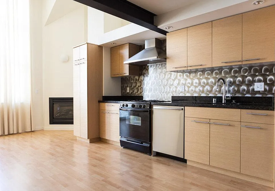Loft 168