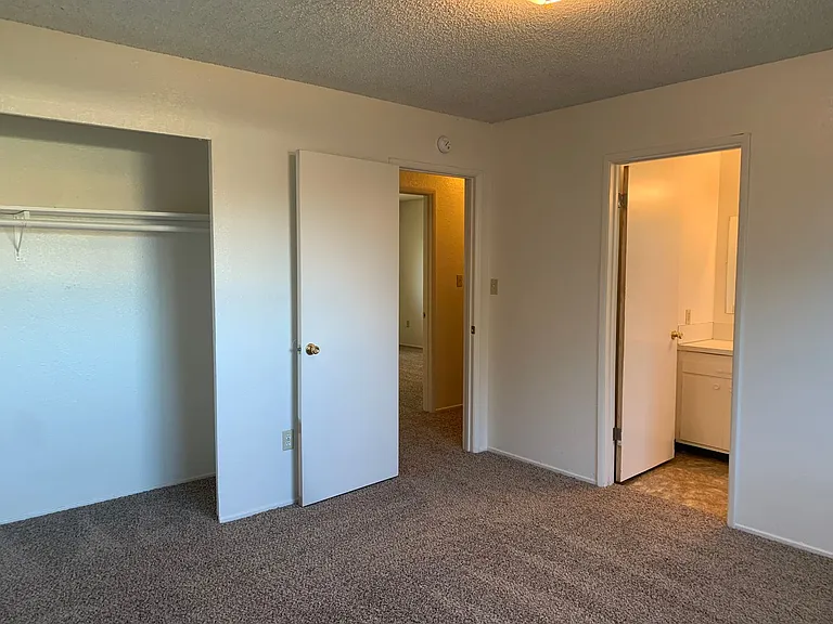 3469 Alta Mesa Dr — Photo 34